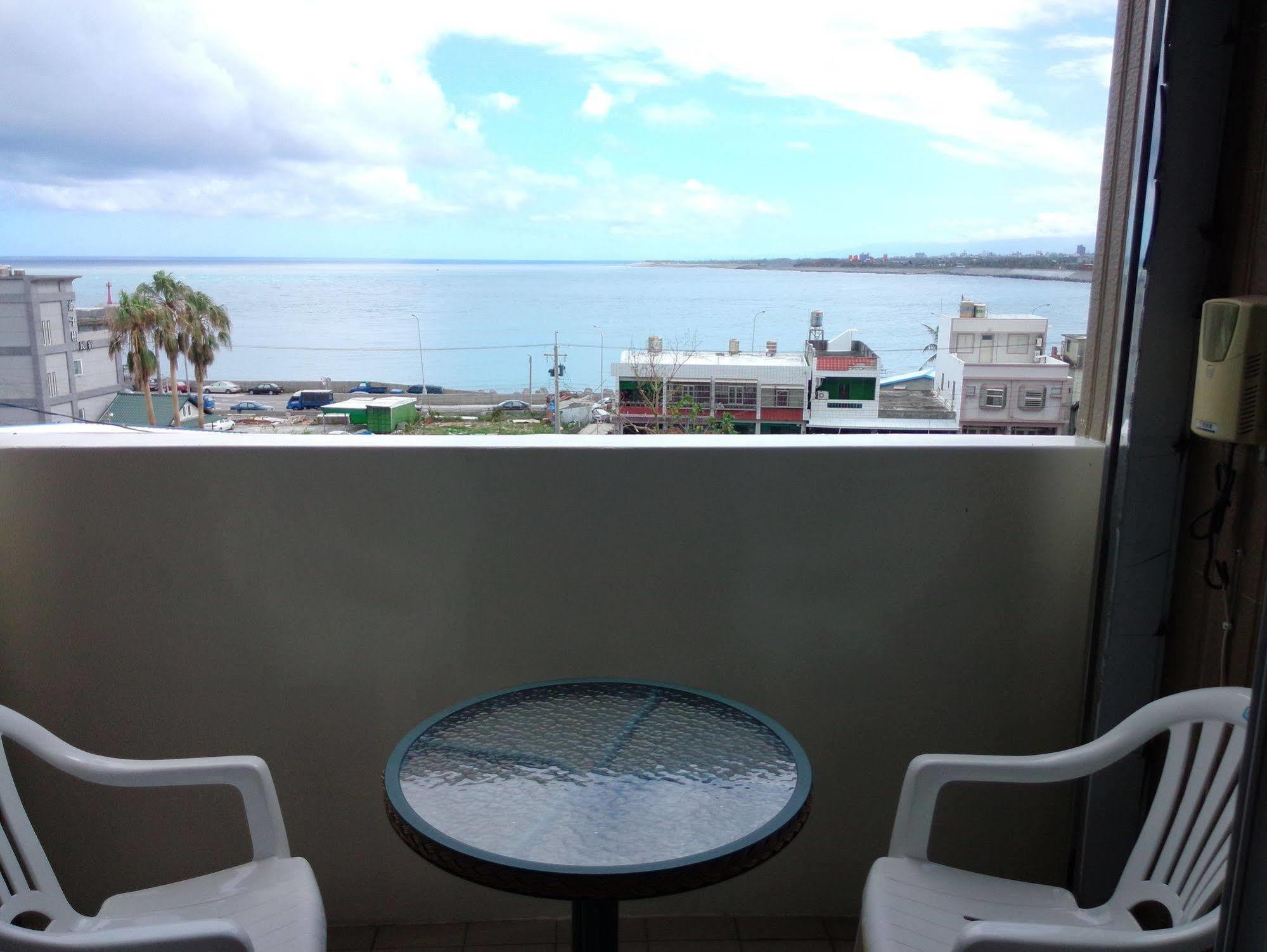 Caitlyn B&B Taitung Экстерьер фото